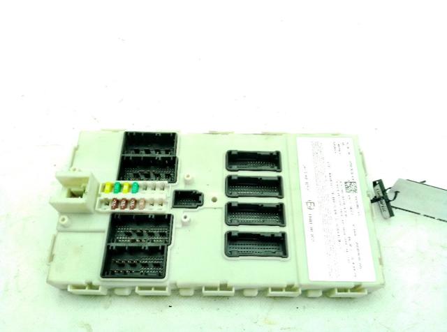 61149259466 Caja de fusibles trasera interior  disponible Burgos