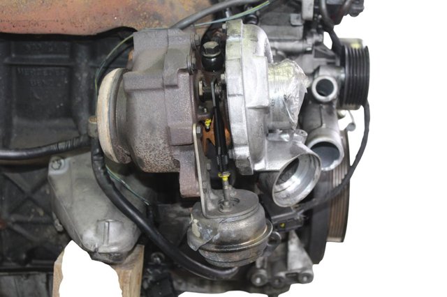 611962 MERCEDES Motor completo  disponible Alicante