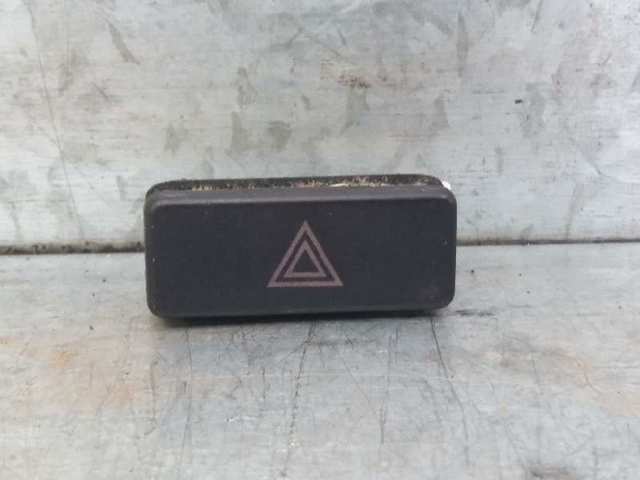 61311374220 BMW Boton de luz de emergencía  en stock Huelva