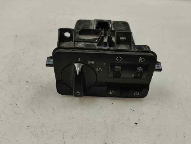 61314108586 BMW