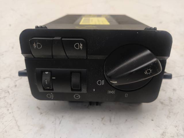 61316901429 Interruptor de luces en el tablero comprar Almería