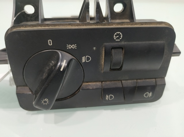 61316901430 BMW