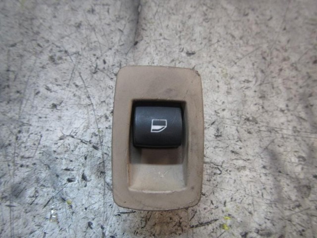61316945876 BMW Botón de encendido del motor del elevalunas trasero derecho comprar Bilbao