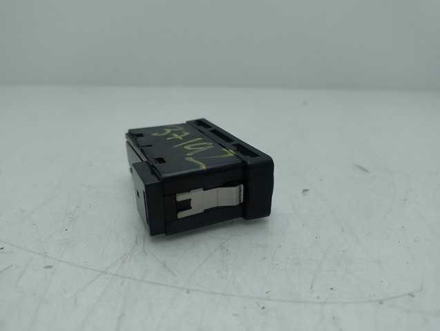 61318368920 BMW