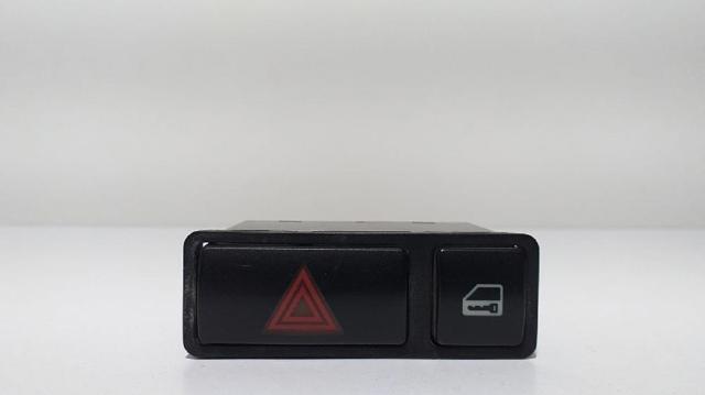 61318368920 BMW Boton de luz de emergencía  en stock Gandía