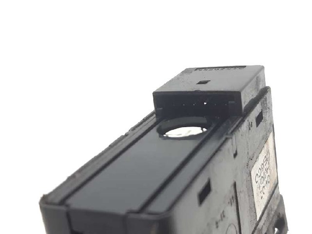 61318368920 BMW