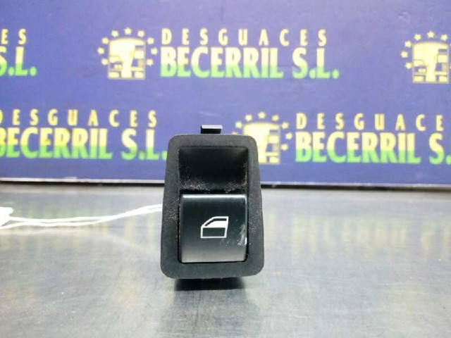 61318368921 BMW