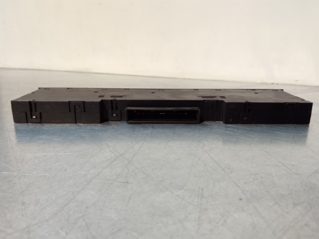 61318373712 BMW
