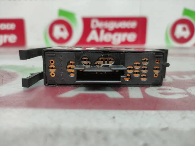 61318381514 Botón de encendido del motor del elevalunas delantero derecho  comprar en Pontevedra