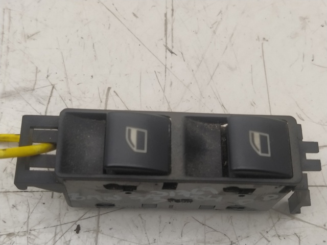 61318381514 BMW Botón de elevalunas delantero derecho comprar Alcalá
