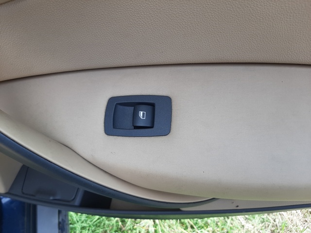 Unidad de control elevalunas delantera izquierda 61319113773 BMW