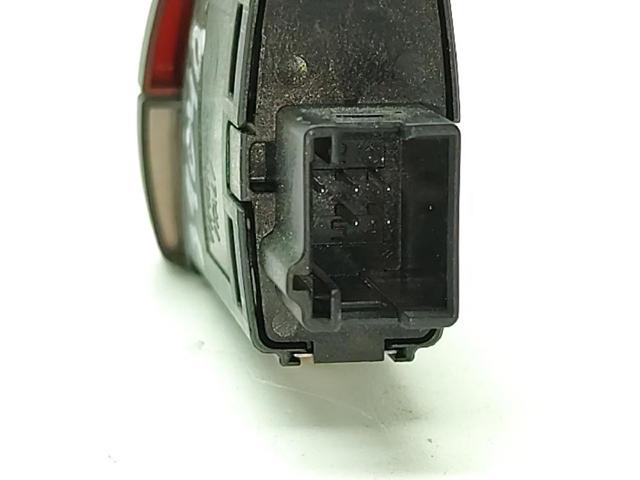 BMW 61319161896 Boton de luz de emergencía  en stock Salamanca