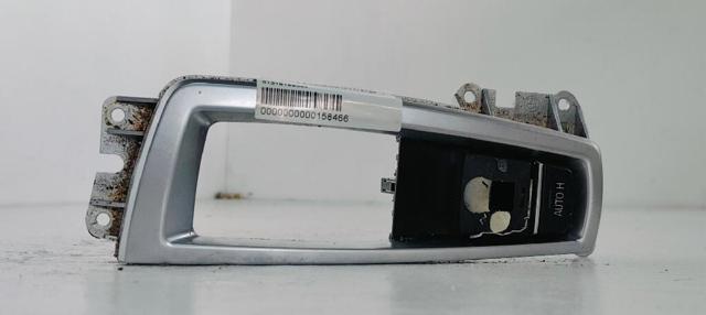 61319189064 BMW