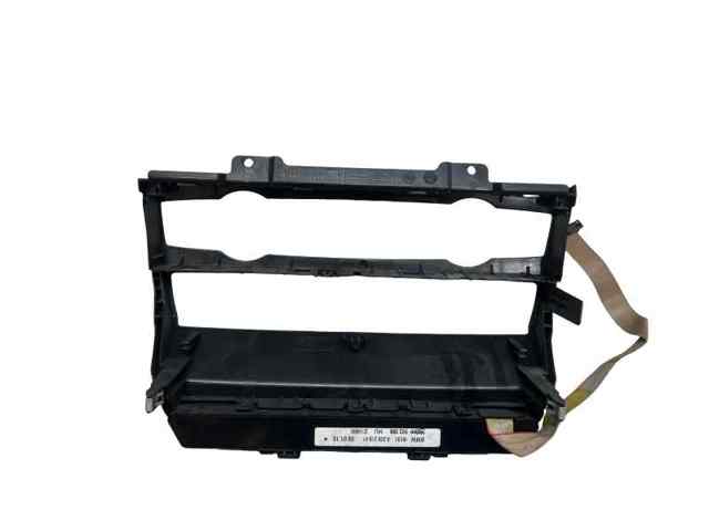 61319208218 BMW