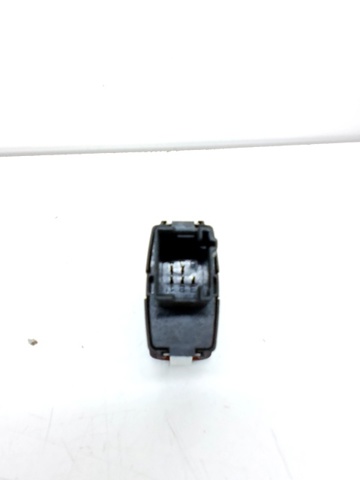61319231786 BMW Botón de emergencia  disponible Alicante