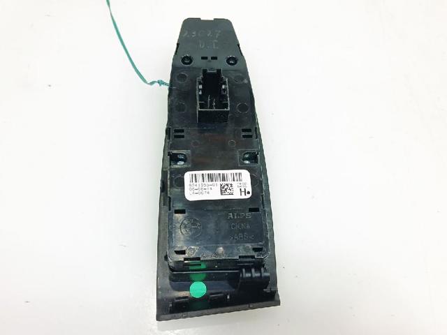 BMW 61319241955 Interruptor de elevalunas delantera izquierda  en stock Terrassa
