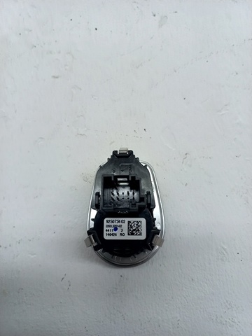 61319250734 BMW Botón de arranque del motor  en stock Gandía