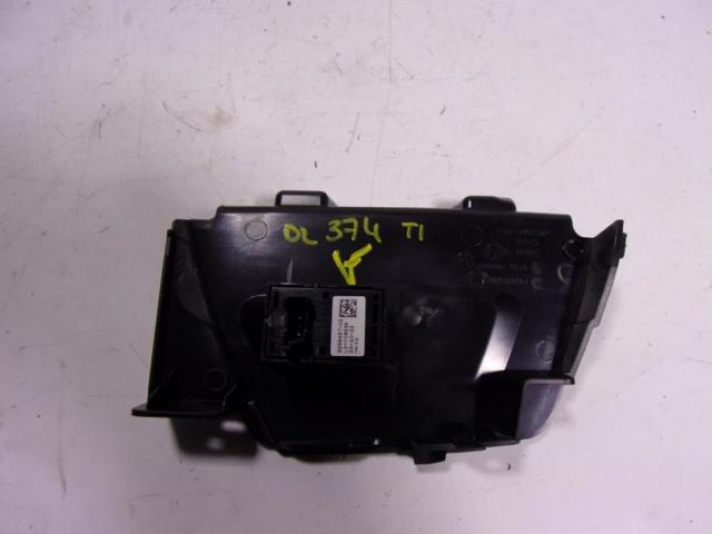 61319299457 BMW Botón de encendido del motor del elevalunas delantero derecho  disponible Vigo