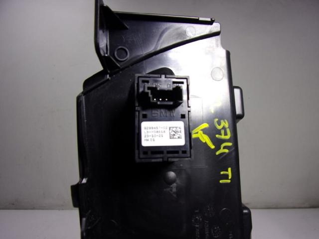 61319299457 Botón de elevalunas delantero derecho  en stock Sabadell