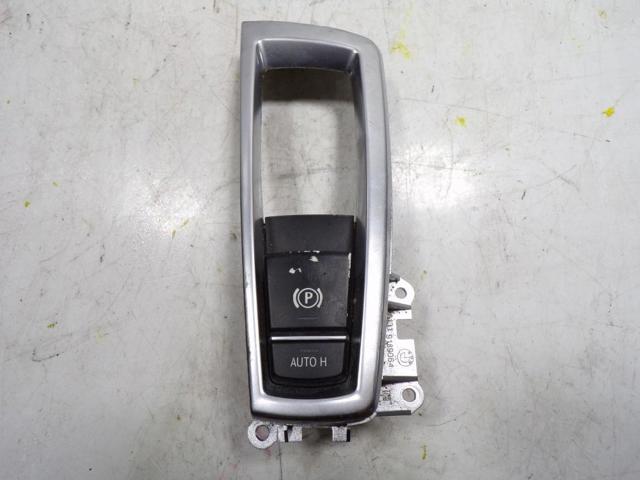 61319877889 BMW