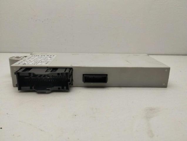 61356964051 Módulo de control del inmovilizador  en stock Sabadell