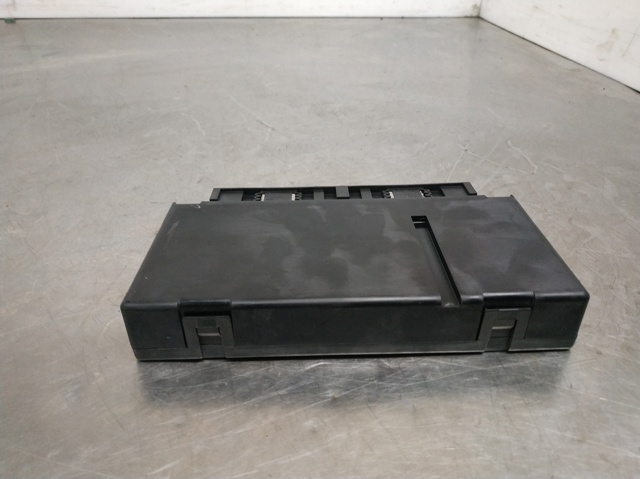 61359118730 BMW