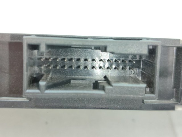 61359268749 BMW