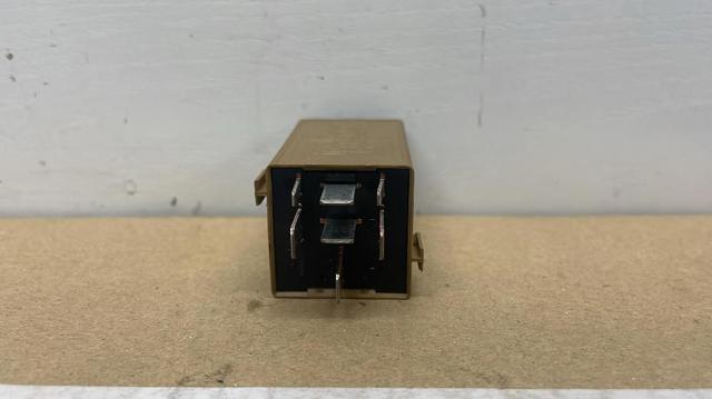 Relé de intermitencia del limpiaparabrisas BMW 3 E46