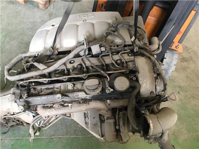 613960 Mercedes