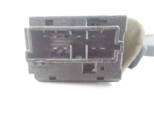61580003 Conmutador derecho de la columna de dirección  disponible Utrera