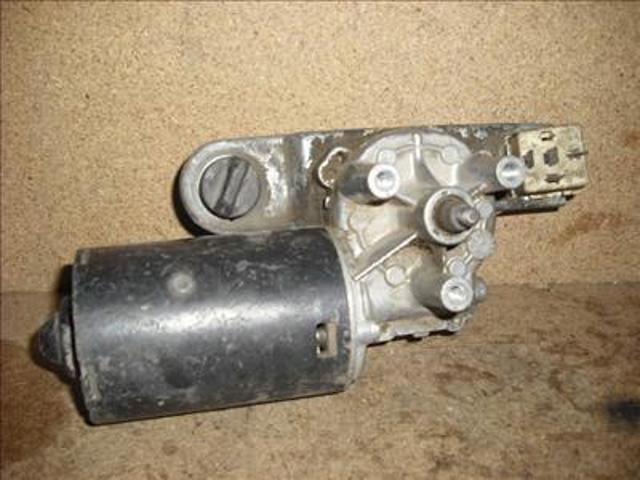 Motor del limpiaparabrisas BMW 5  (1987-1995)