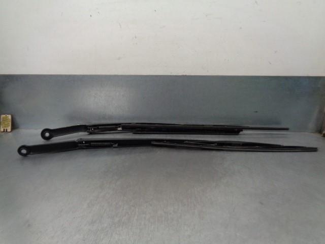 61617003931 Brazo del limpiaparabrisas  en stock Castellón