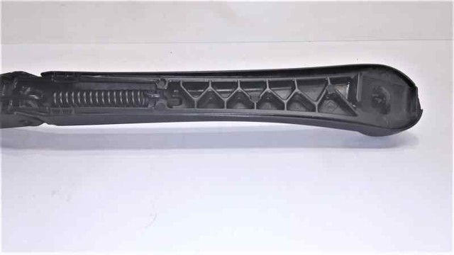 Brazo del limpiaparabrisas, lavado de parabrisas, luna delantera BMW 5 E61