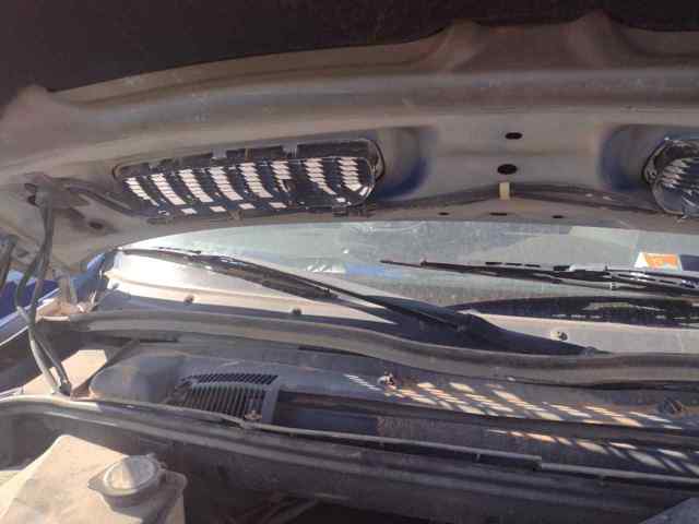 Brazo del limpiaparabrisas, delantero 61617075612 BMW