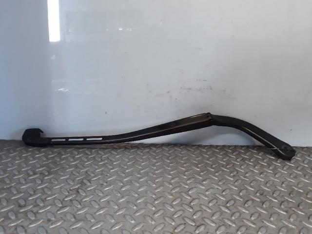 61617138990 BMW Tapa de la tuerca de fijación del brazo del limpiaparabrisas delantero  disponible Ourense