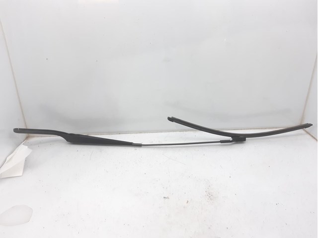 Brazo del limpiaparabrisas, lavado de parabrisas, luna delantera 61617153739 BMW