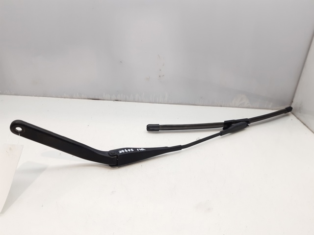 Brazo limpia para BMW 1  (E81)