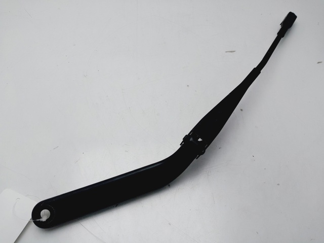 Brazo del limpiaparabrisas BMW 1  hatchback comprar en España