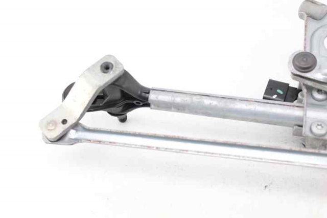 61617260488 Trapezio del limpiaparabrisas  disponible Utrera