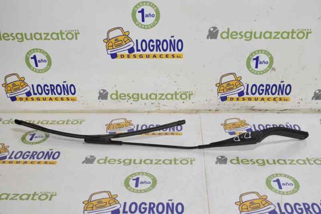 Brazo del limpiaparabrisas, lavado de parabrisas, luna delantera BMW 1 E81, E87