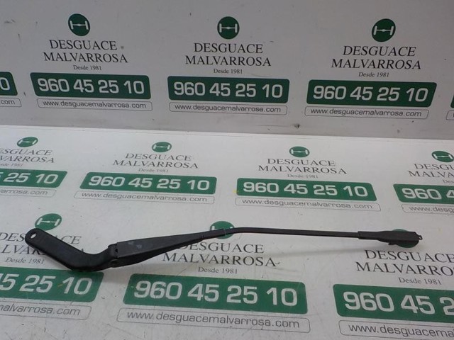 Brazo del limpiaparabrisas, lavado de parabrisas, luna delantera BMW 1 E81, E87