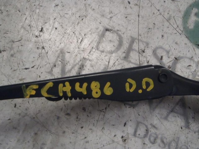 Brazo del limpiaparabrisas, lavado de parabrisas, luna delantera BMW 1 E81, E87