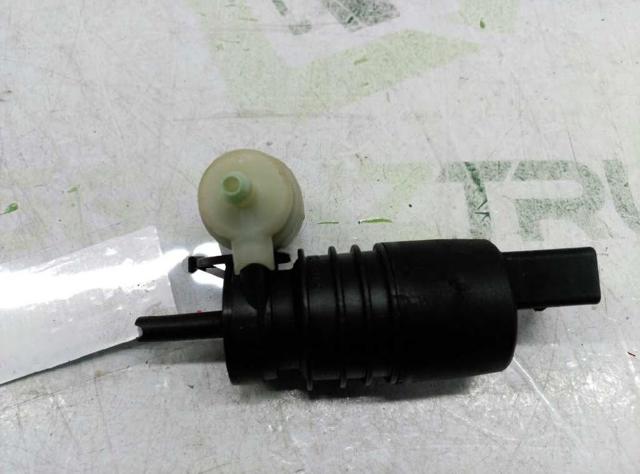 Bomba de limpiaparabrisas delantera 61668360614 BMW