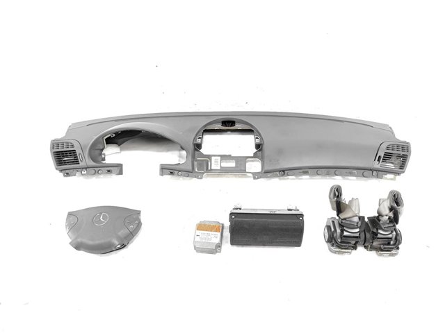 61860240B MERCEDES  en stock Huelva