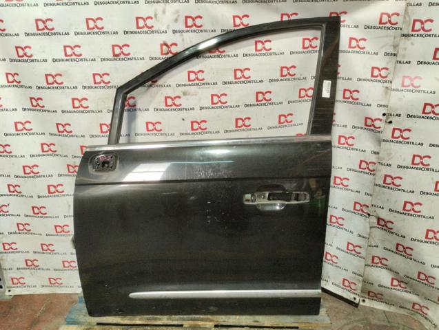 Puerta delantera izquierda para SsangYong Rodius 