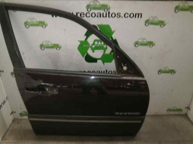 Puerta delantera derecha 6200408005 Ssang Yong