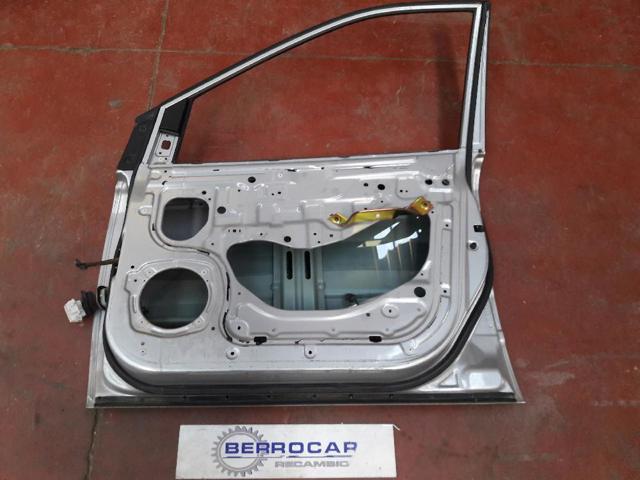 Puerta delantera derecha 6200408D50 Ssang Yong