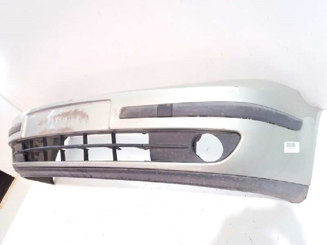 620107441S RENAULT Paragolpes  en stock Gandía