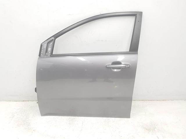 Puerta delantera izquierda 6201134105 Ssang Yong