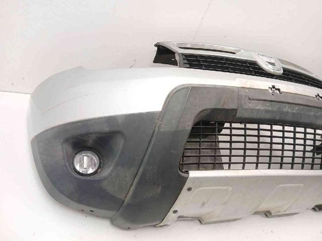 620220025R RENAULT Paragolpes  en stock Gandía